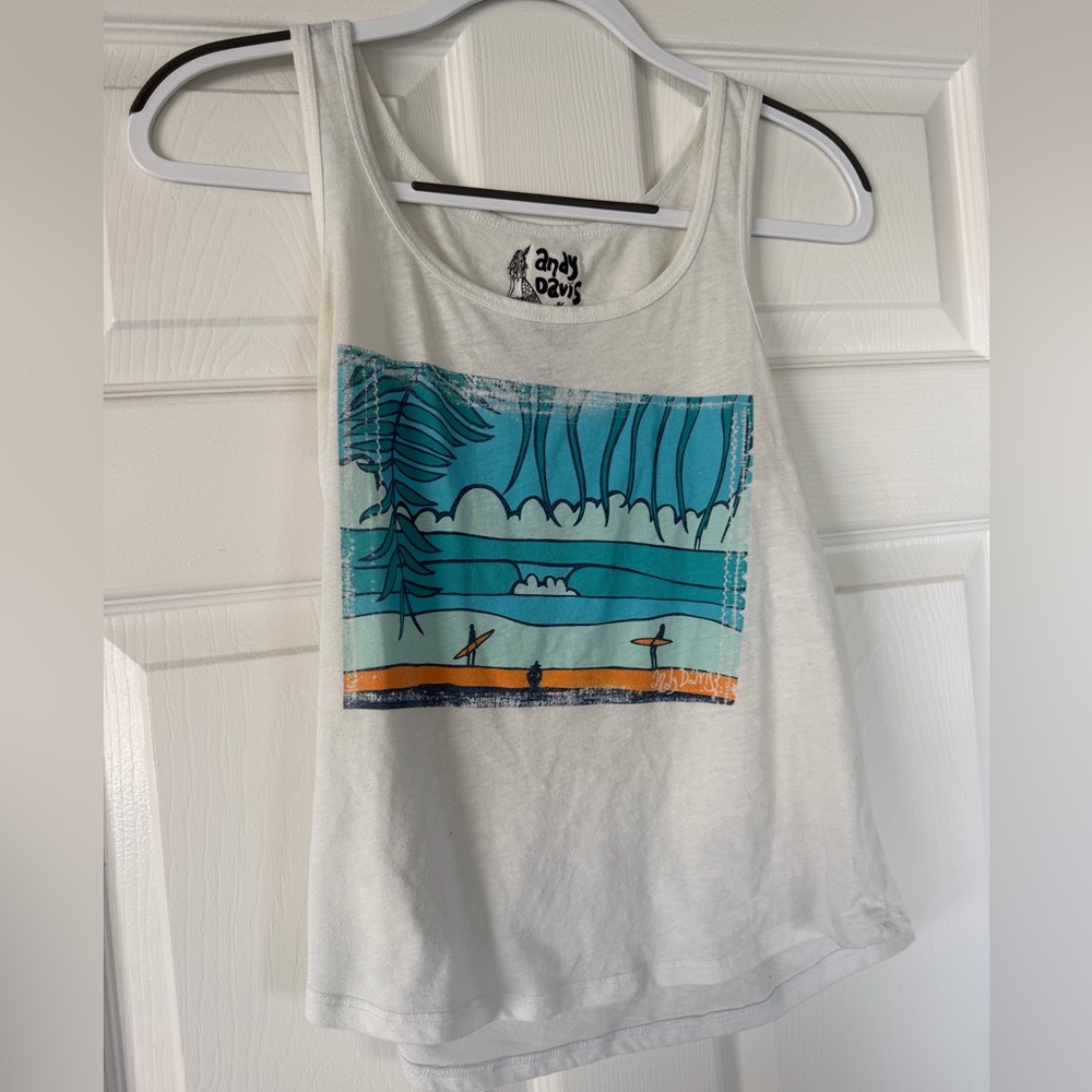 white beach tank
